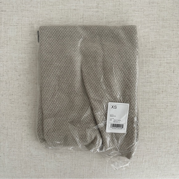 Theory Riland Crewneck Sweater - Picture 4 of 4